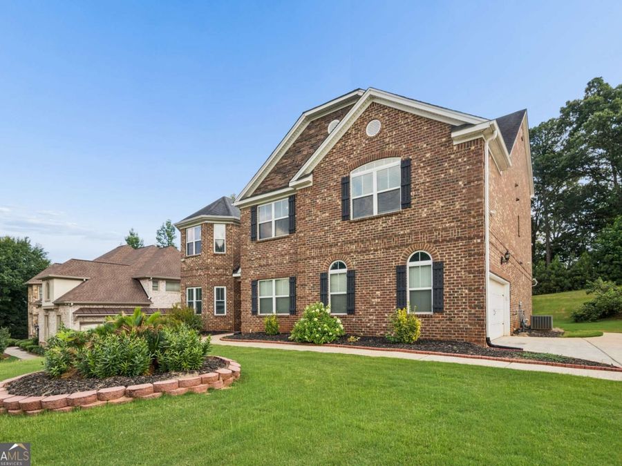 Property Image 4