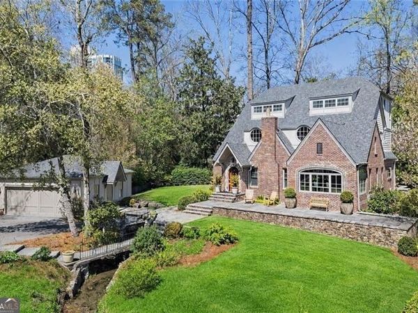 120 Peachtree Way NE, Atlanta, GA 30305