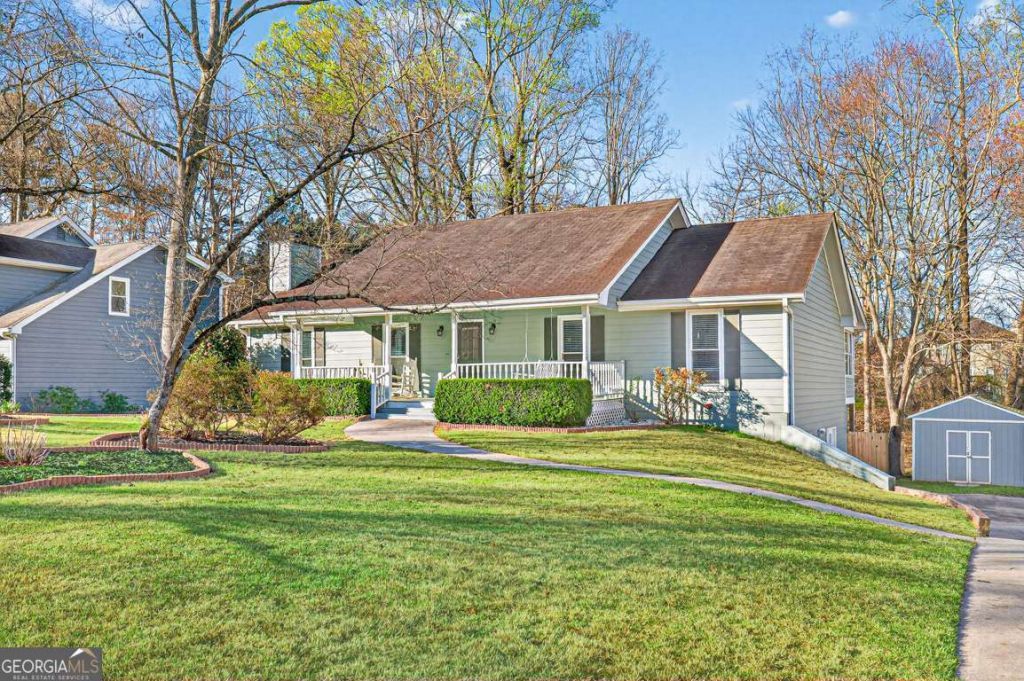 850 Winnbrook Drive, Dacula, GA 30019 Main Photo