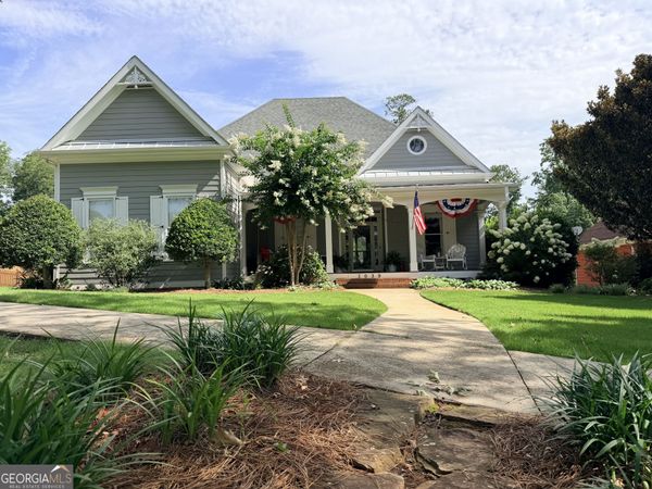 1039 Brush Arbor Circle, Mcdonough, GA 30252