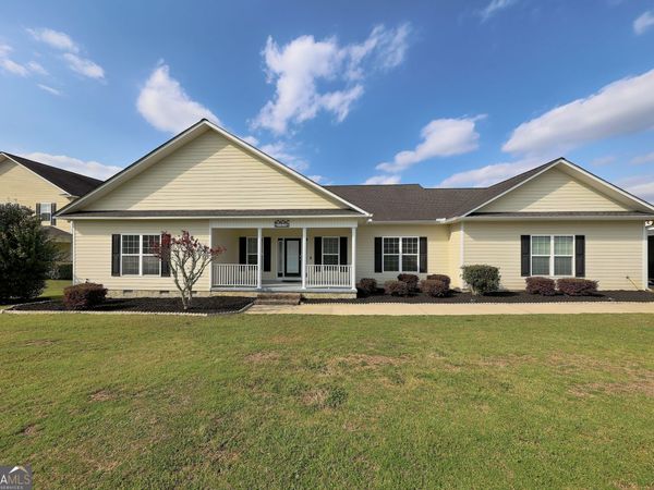 103 Willow Ridge Circle, Thomasville, GA 31757