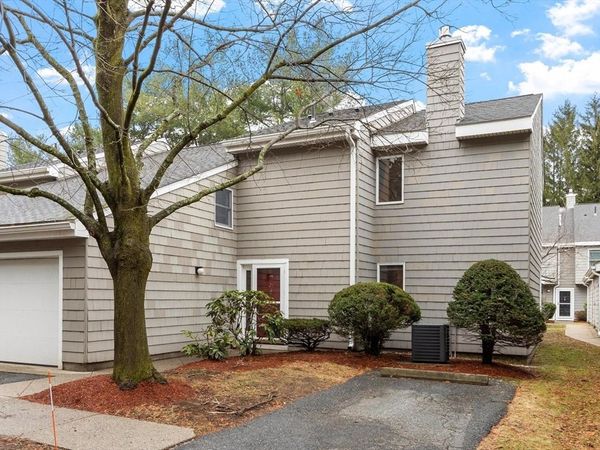 171 Swanton St, Unit 21, Winchester, MA 01890