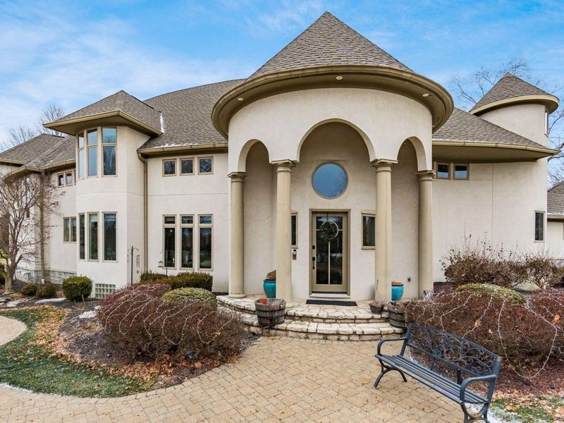 4602 Sandwich Court , Dublin, OH 43016 Photo 3