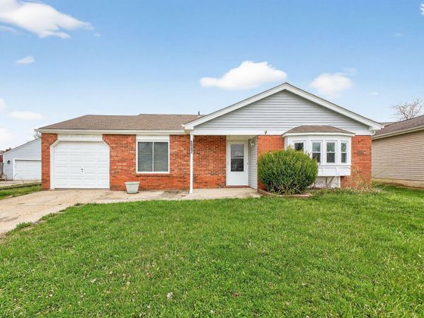 5882 Starcrest Drive , Galloway, OH 43119