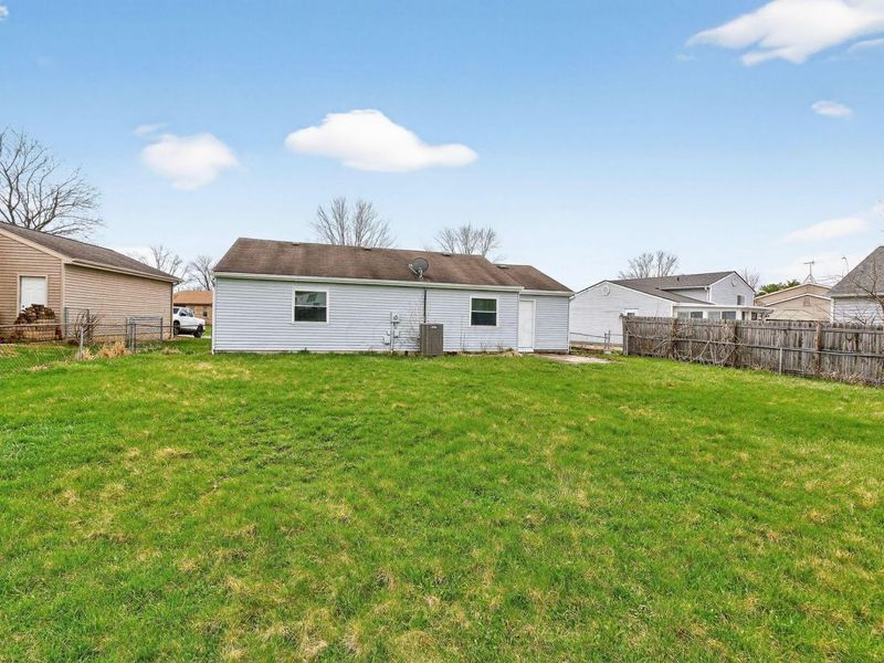 5882 Starcrest Drive , Galloway, OH 43119 Photo 36