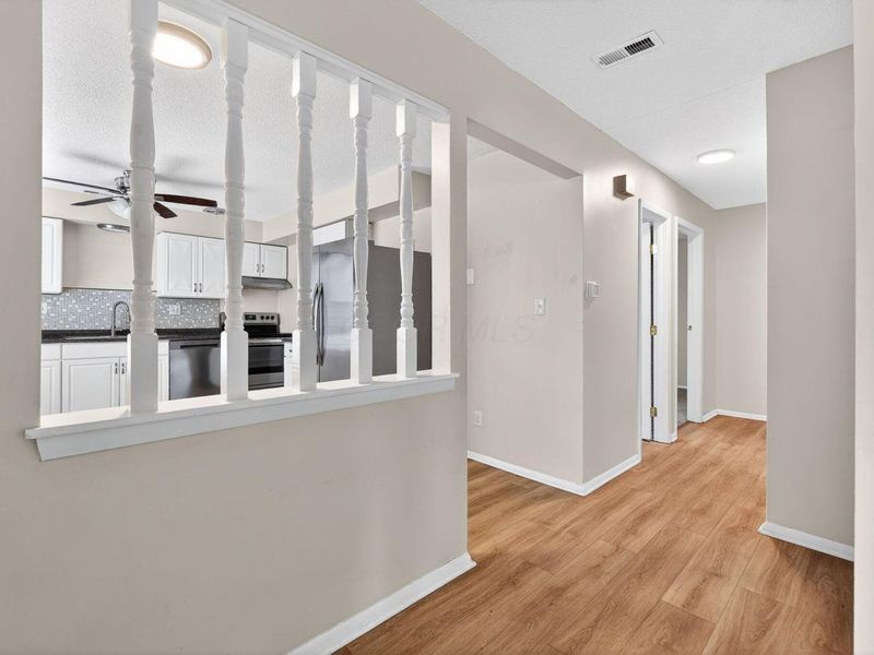 5882 Starcrest Drive , Galloway, OH 43119 Photo 9