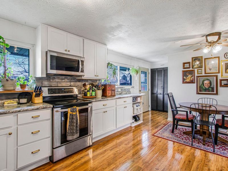 1556 Rosehill Road , Reynoldsburg, OH 43068 Photo 13