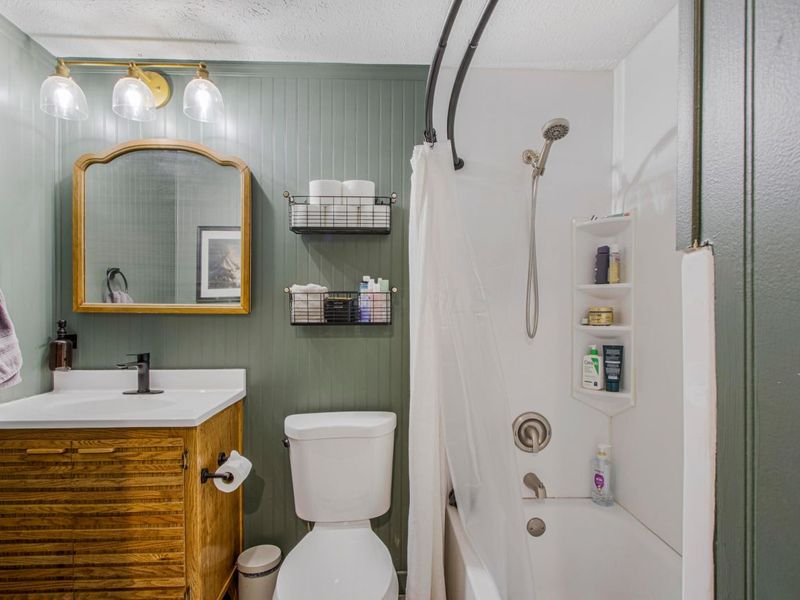 1556 Rosehill Road , Reynoldsburg, OH 43068 Photo 15