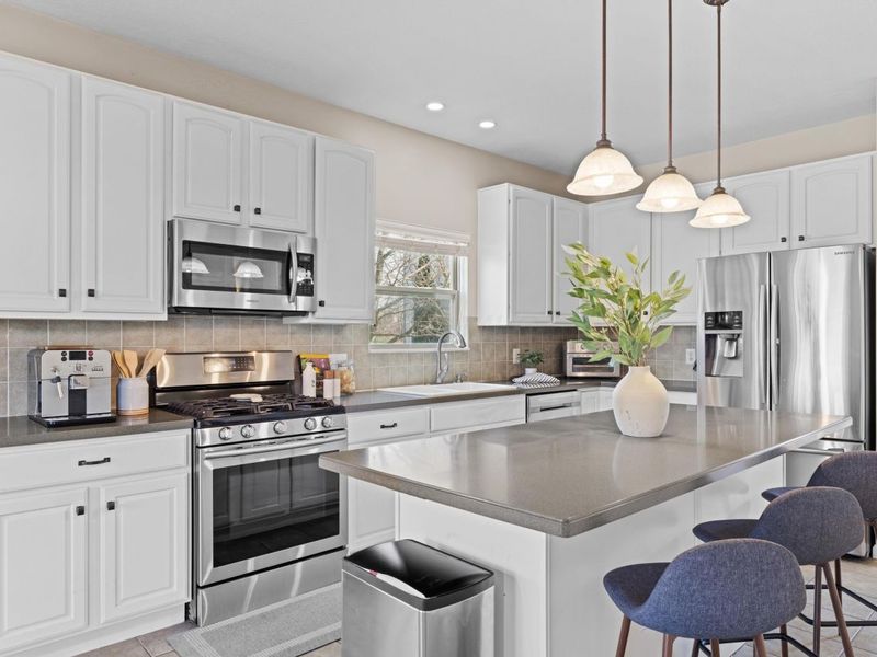 8048 Lombard Way, Dublin, OH 43016 Photo 9