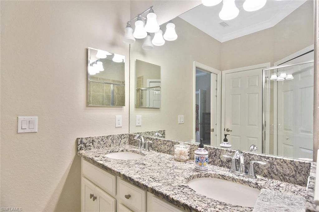 10304 Prato Dr , Fort Myers, FL 33913 Photo