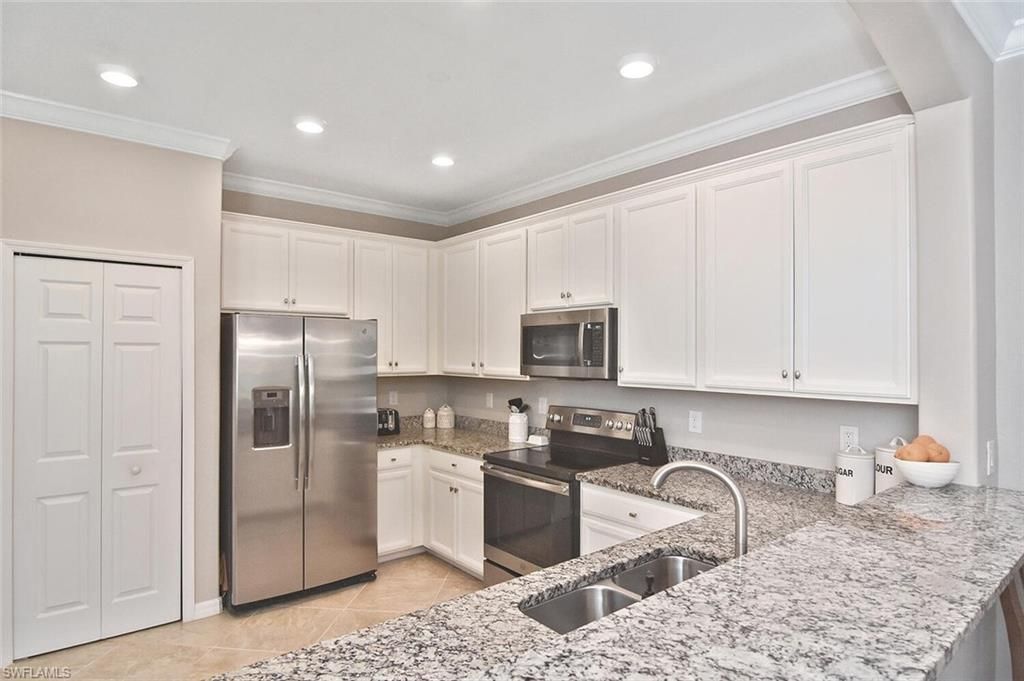 10304 Prato Dr , Fort Myers, FL 33913 Photo