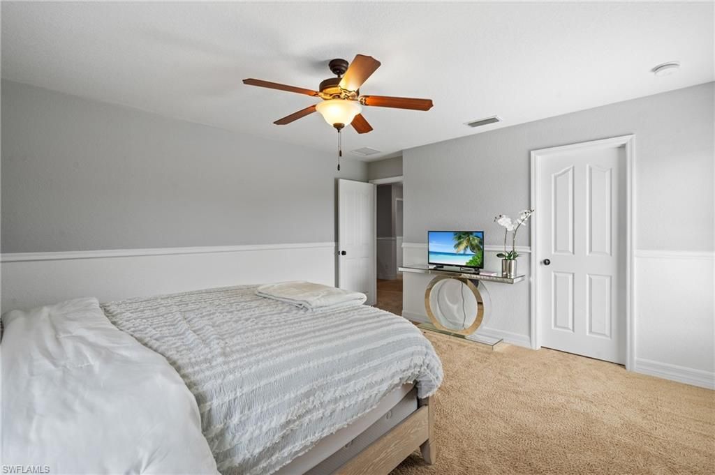 8130 Blue Daze Ct , Lehigh Acres, FL 33972 Photo