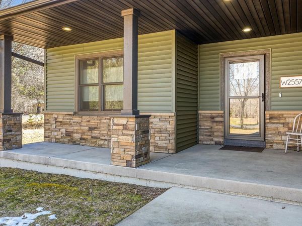 W25573 Timothy LANE, Trempealeau, WI 54661