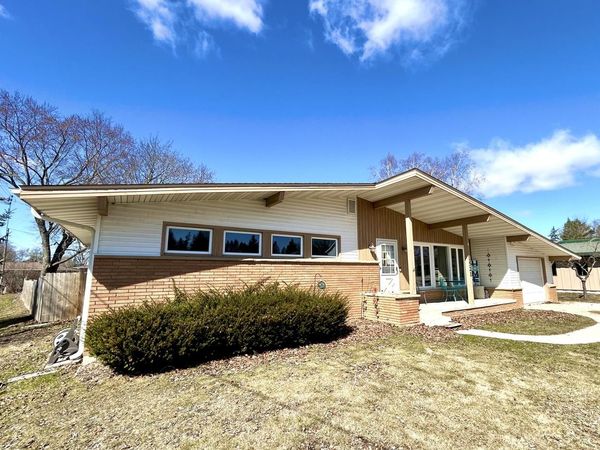 1521 Stark STREET, Kewaskum, WI 53040
