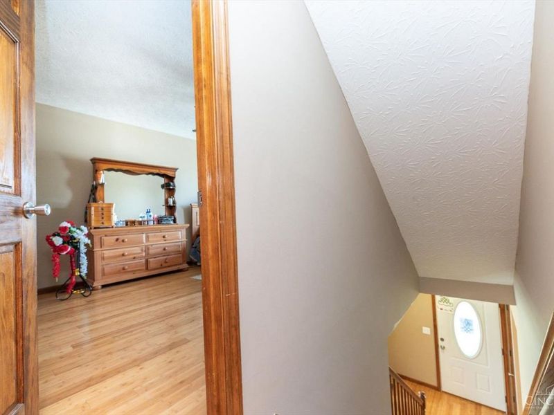 150 Stone Ridge Lane, Monroe, OH 45044 Photo 13