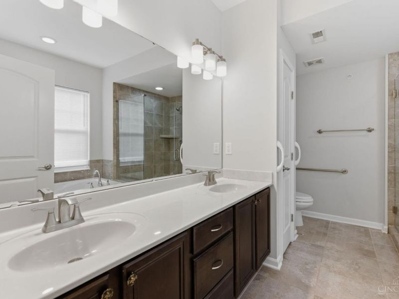 3390 Wasson Road, Unit A, Cincinnati, OH 45209 Photo 21