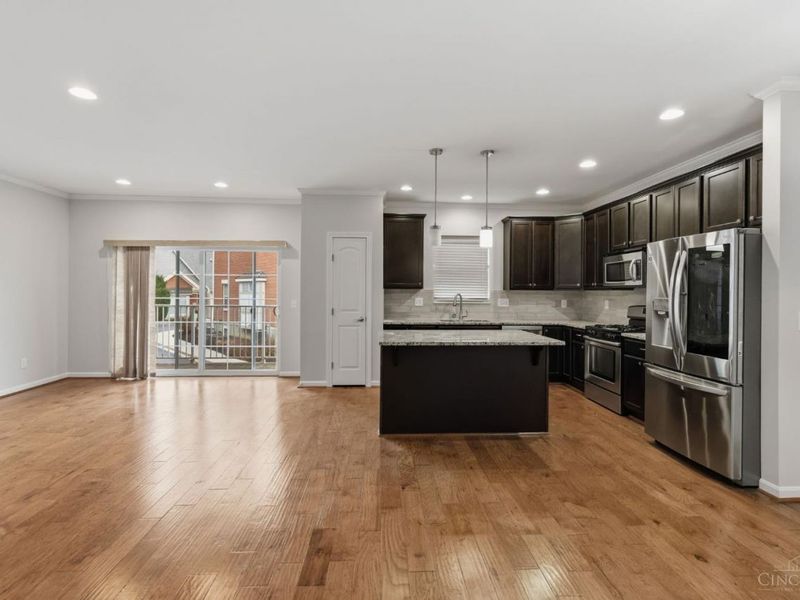 3390 Wasson Road, Unit A, Cincinnati, OH 45209 Photo 6