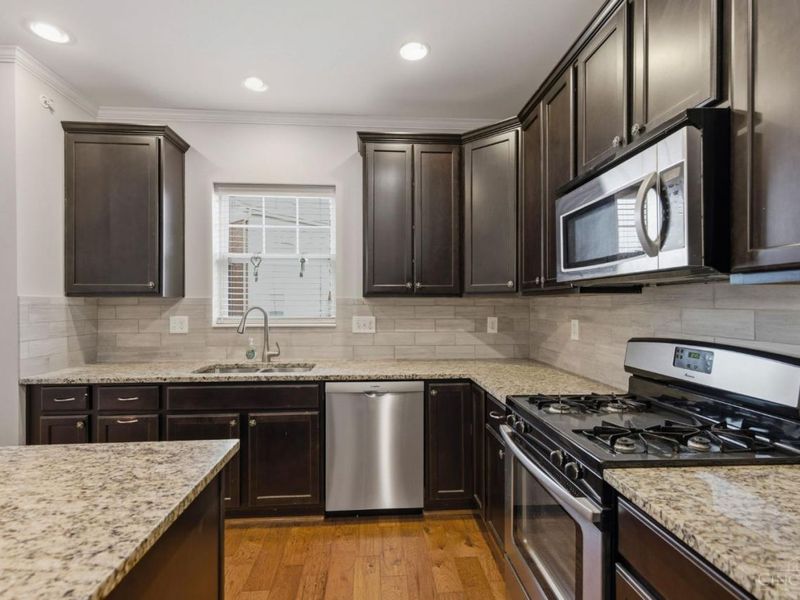 3390 Wasson Road, Unit A, Cincinnati, OH 45209 Photo 8