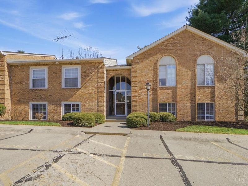 5160 Old Oak Trail, Unit 25, Delhi Twp, OH 45238 Photo 1