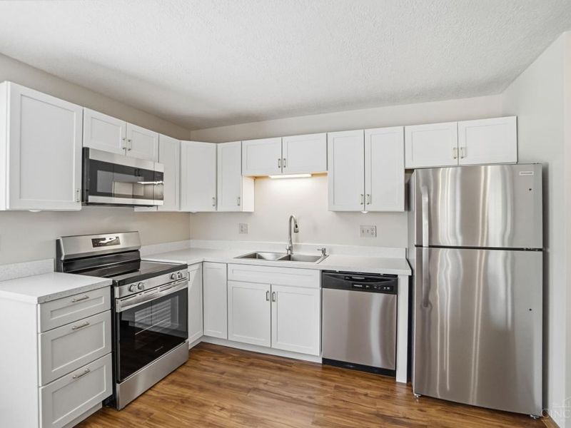 5160 Old Oak Trail, Unit 25, Delhi Twp, OH 45238 Photo 10