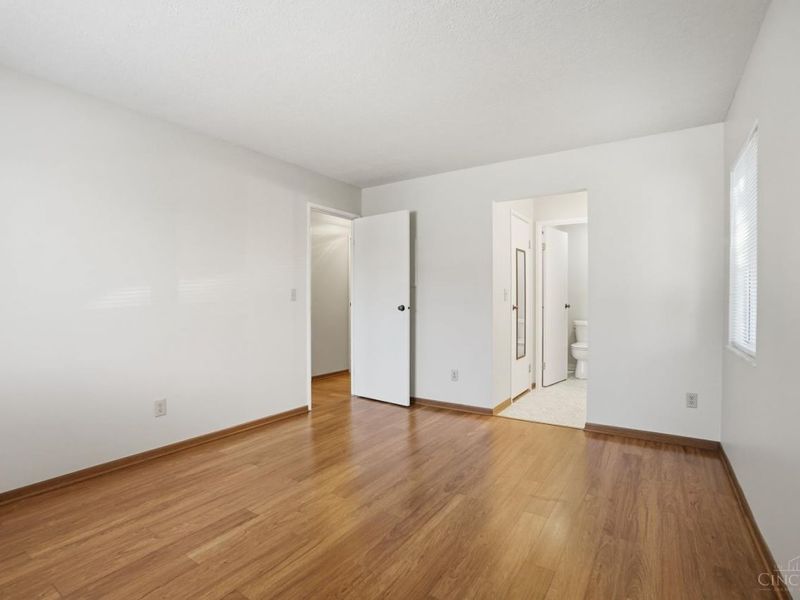 5160 Old Oak Trail, Unit 25, Delhi Twp, OH 45238 Photo 17