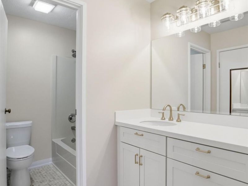 5160 Old Oak Trail, Unit 25, Delhi Twp, OH 45238 Photo 19