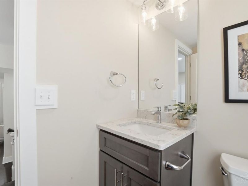 2711 Hyde Park Avenue, Unit C, Cincinnati, OH 45209 Photo 24