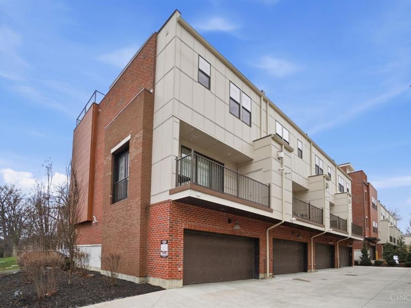 2711 Hyde Park Avenue, Unit C, Cincinnati, OH 45209 Photo 69