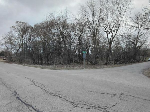 28331 W Main Street , Wauconda, IL 60084