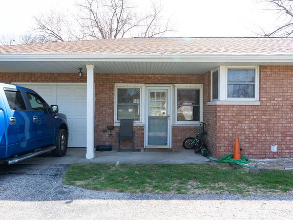 7426 Lancaster Road, Peoria, IL 61607