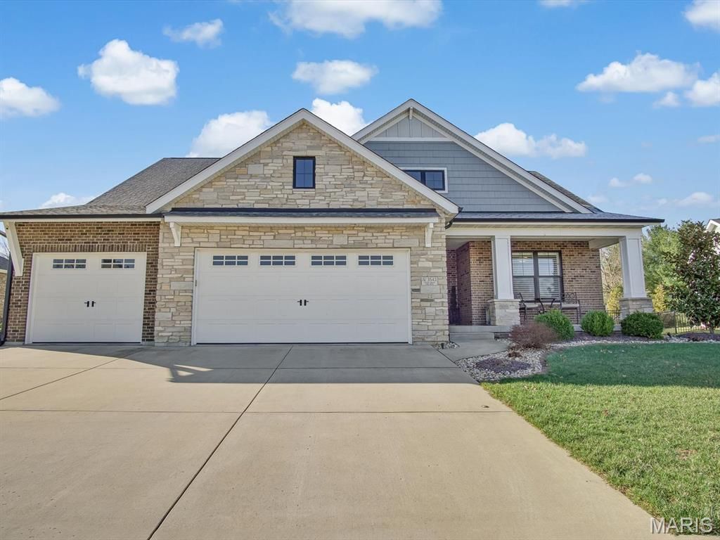 3543 S Arbor Lake Drive , Edwardsville, IL 62025 Main Photo