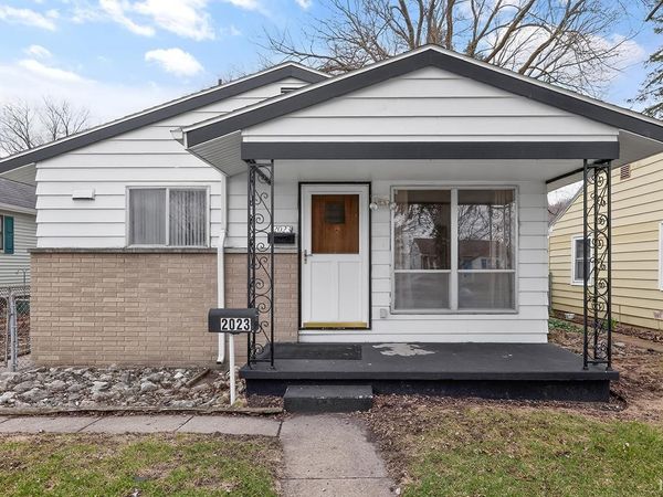 2023 Delaware Street, Mishawaka, IN 46544