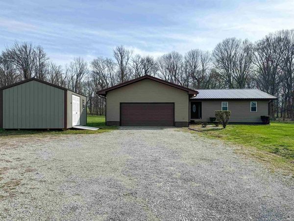 261 W Country Road 800 N, Hazleton, IN 47640