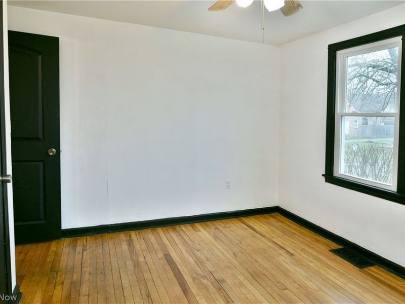 1787 Bonnie Brae Avenue NE, Warren, OH 44483 Photo 18