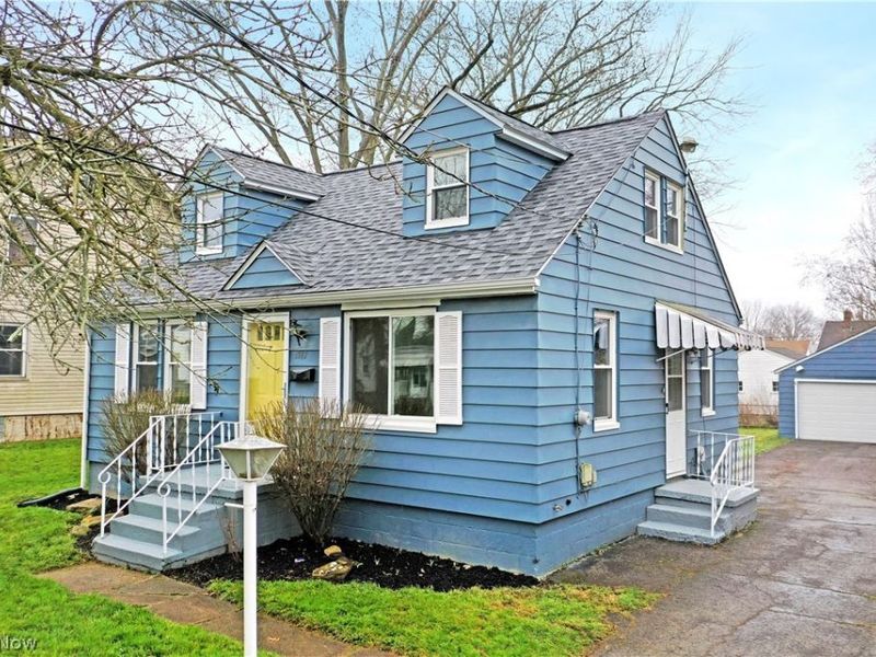 1787 Bonnie Brae Avenue NE, Warren, OH 44483 Photo 4