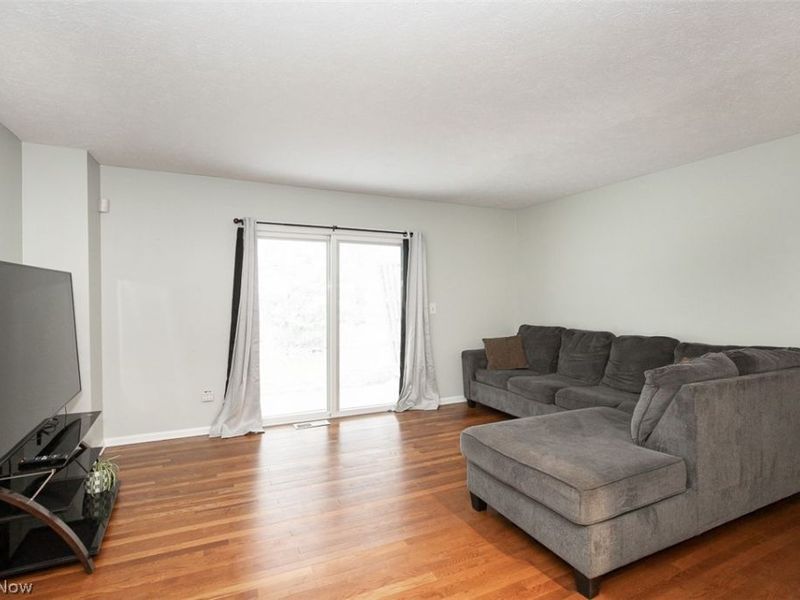 168 Steeple Chase Run, Northfield, OH 44067 Photo 4