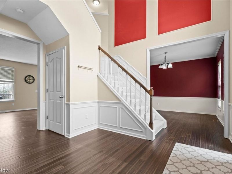 924 Theora Drive , Brunswick, OH 44212 Photo 3