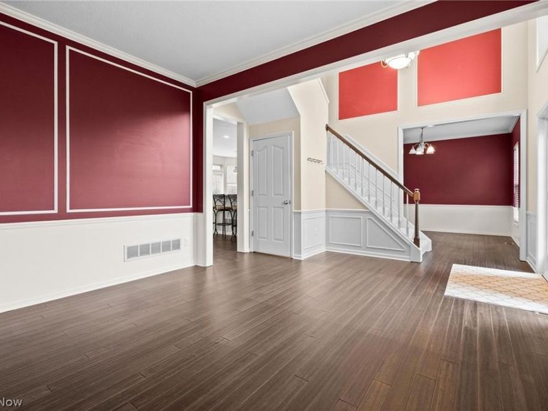 924 Theora Drive , Brunswick, OH 44212 Photo 6