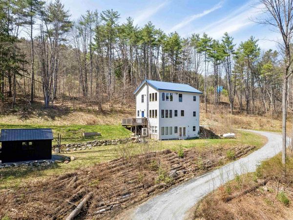 483 North Pleasant Street, Bradford, VT 05033