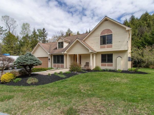 322 Farmer Drive, St. Johnsbury, VT 05819