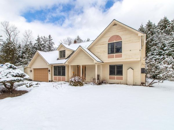 322 Farmer Drive, St. Johnsbury, VT 05819