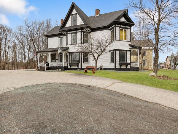 69 Main Street, Colebrook, NH 03576