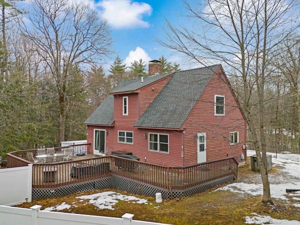 133 Reservoir Road, Deering, NH 03244