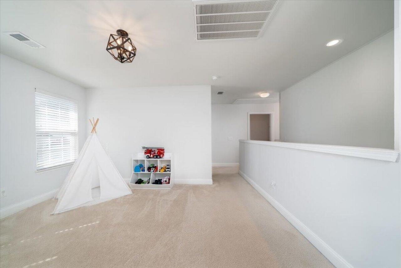 3000 Conservancy Lane Photo 21