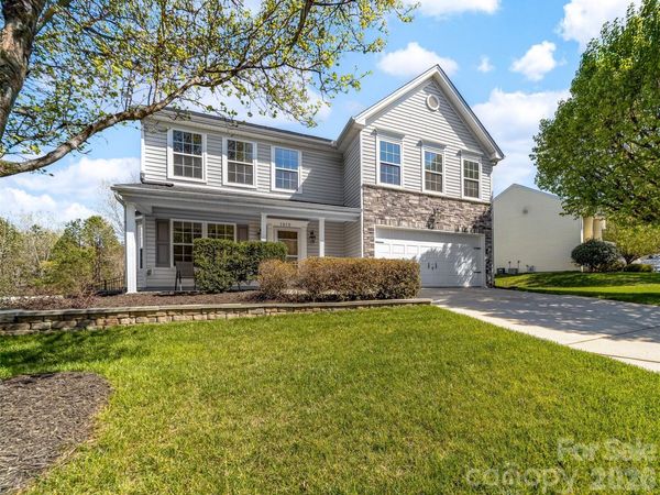 1015 Sparrow Valley Way , Unit 121, Charlotte, NC 28214