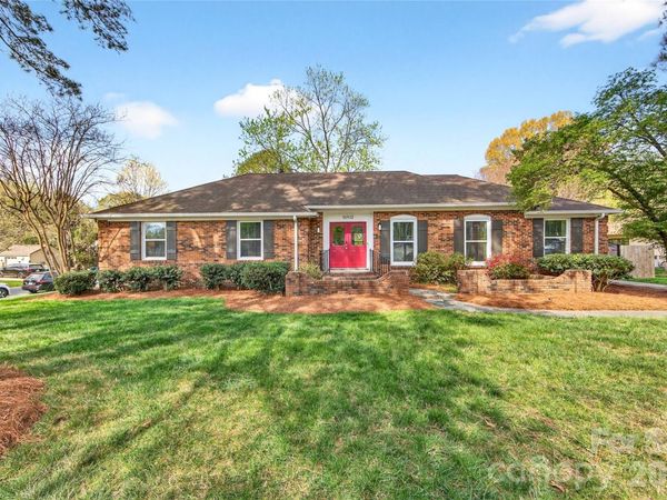 10932 Blue Heron Drive, Charlotte, NC 28226