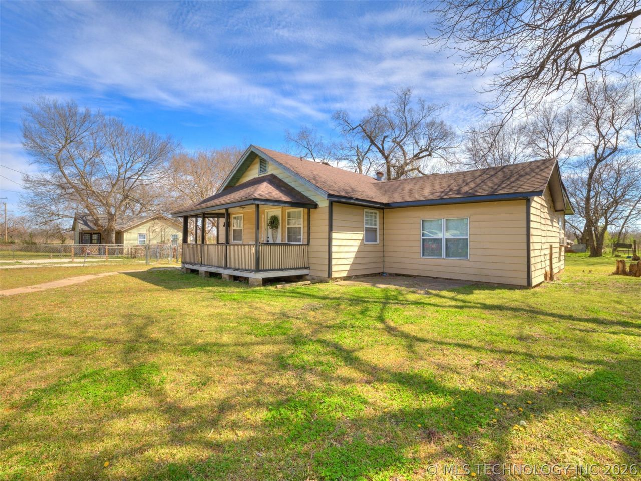 1712 E 71st Street N, Tulsa, OK 74130 Main Photo