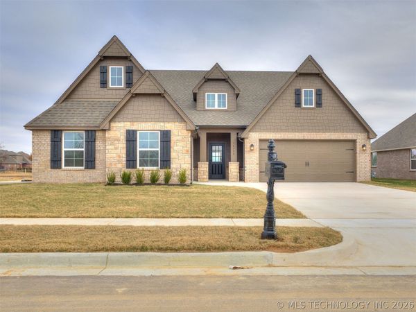 14739 S College Place, Bixby, OK 74008