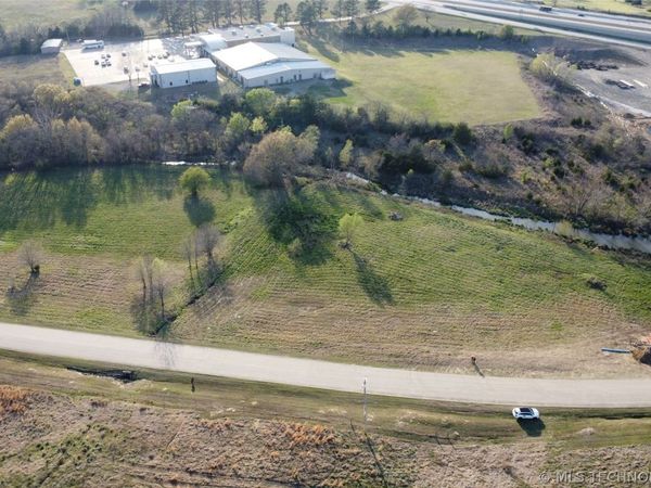 Peaceable Road , McAlester, OK 74501