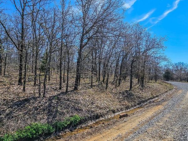 12 Lenna Road , Eufaula, OK 74432